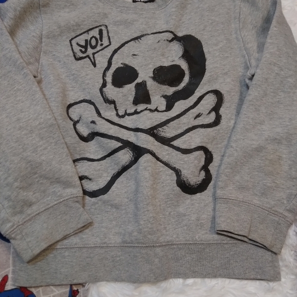 Boys Size 8 Clothing Custom Bundle Summer Fall Winter 9 pieces Sweatshirts pjs - Picture 6 of 9